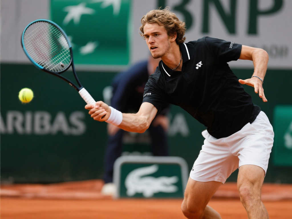 在瞬息万变 在瞬息万变